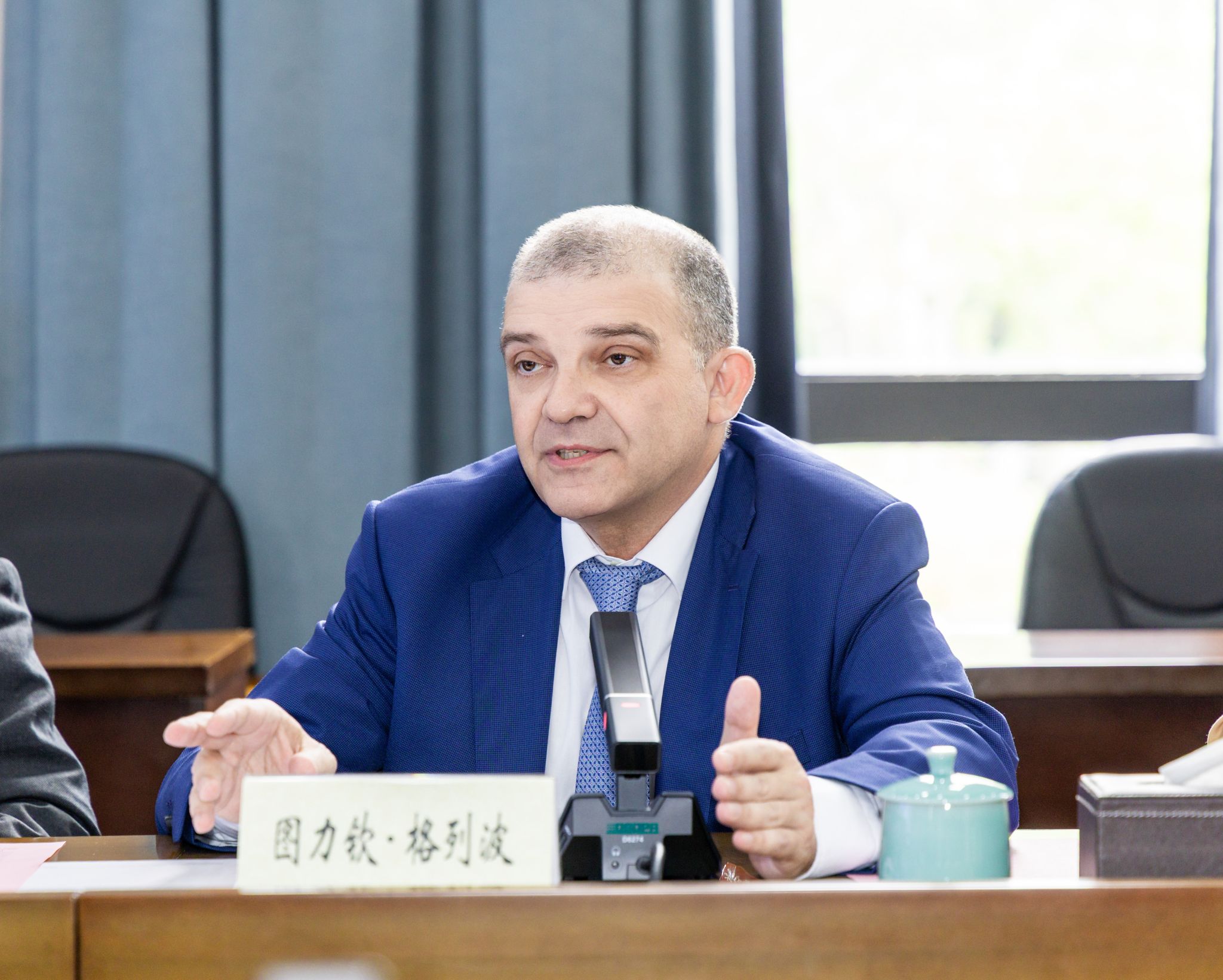 51棋牌平台